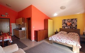 Studio Apartment Aniko